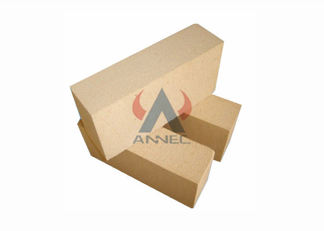 뜨거운 돌풍 난로를 위한 ISO9001 1.0g/cm3 1590도 물라이트 경량 내화 벽돌